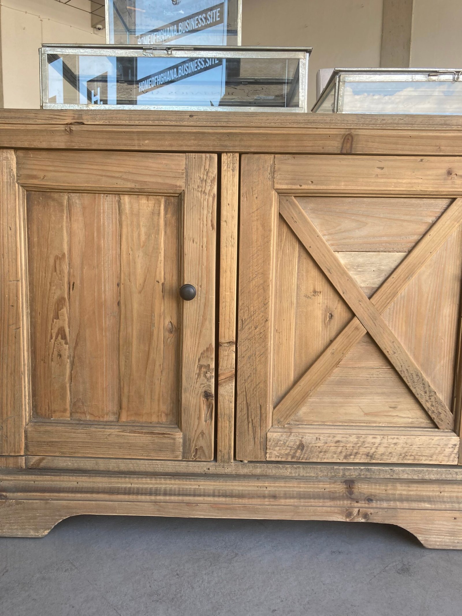 1. Best furniture in Ghana. High quality furniture, Accra. Affordable furniture. Interior design. Furniture store in Ghana. natu (108) 1. Best furniture in Ghana. High quality furniture, Accra. Affordable furniture. Interior design. Furniture store in Ghana. natu (108)